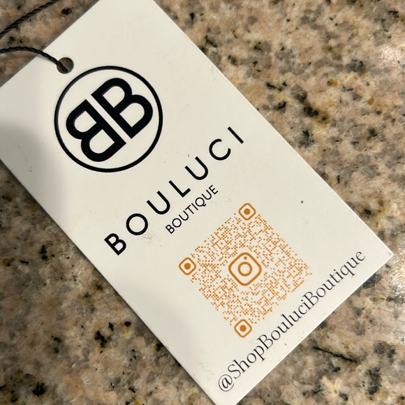 The Keaton Satin Skirt - Picture 7 of 8